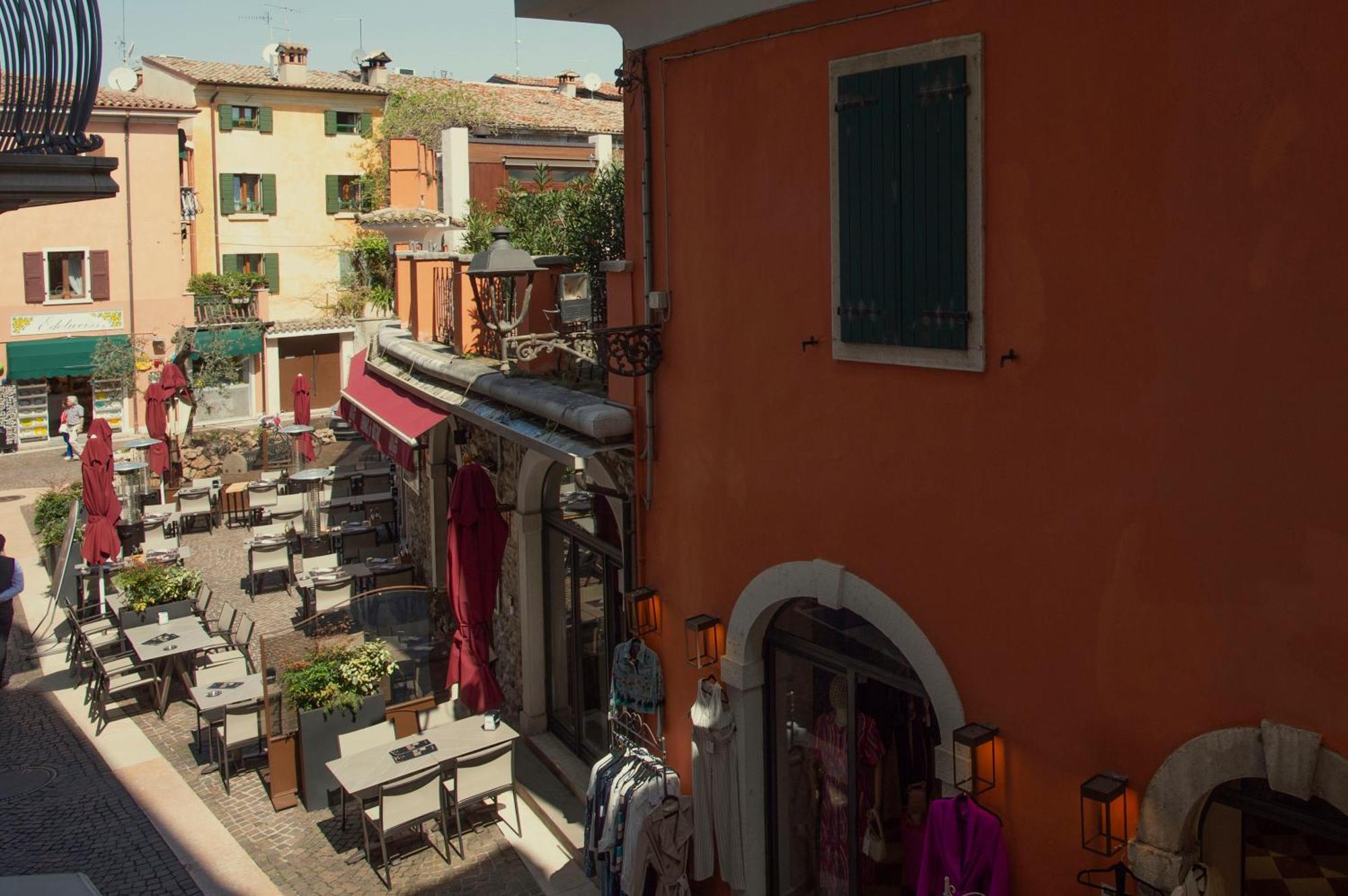 Appartamenti La Grotta Bardolino Exterior foto